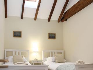 The Barn - Tickton - 1