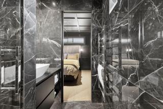 Yellow Pots Apartment A, Luxurious Outdoor Bath - Wanaka - 6