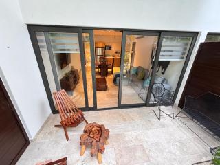 Modern 2BR Condo 1 Block from 5th Ave wt Pool, Gym n Fast WiFi - 3