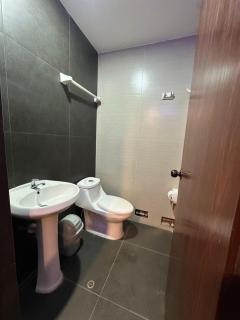 Hotel Kryzzal - La Victoria - 9