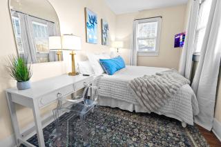 Southern Charmer *HOT TUB *Great Location DT UAB - Birmingham - 4
