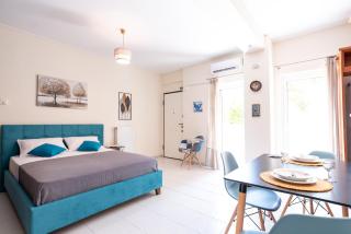 Domelia's Blue Bay Haven near Rafina port - 0