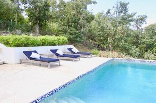 Amazing Views- Stunning Pool - Eco-Luxury Getaway - East End - 7