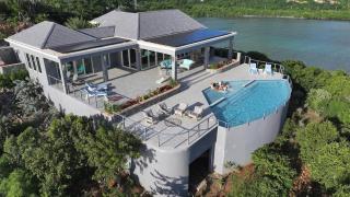 Luxe Pool Villa with Big Views and A Sandy Beach Nearby - Cruz Bay - 3