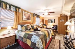 The Estates Private Rooms in our HOME - Hoffman Estates - 6