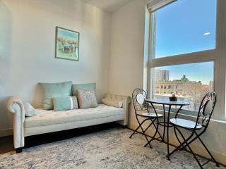 Charming 1B1B studio near Harvard and MIT with beautiful views - 7