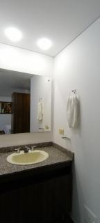 Aparta Suite Corporativo Frente Al Estadio - 1