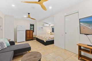 9 Naiad Court - Rainbow Shores - Pool - Aircon - Wifi - Walk to beach - Rainbow Beach - 1