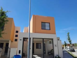 Casa 220 Práctica y cómoda - Monterrey - 3