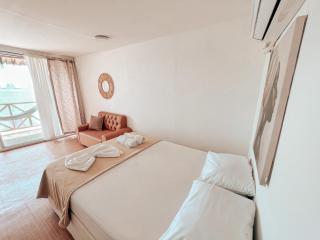 Margarita's Beach Club - 8