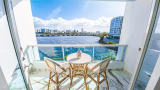 Top Favorite Studio by The BEACH - San Juan - 0