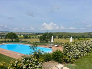 Cottage con piscina immerso nel verde delle crete senesi - Asciano - 4