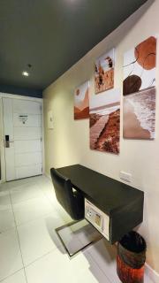 KL Tower Residences near Greenbelt Makati - Manila - 7