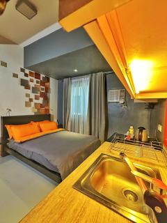 KL Tower Residences near Greenbelt Makati - Manila - 2