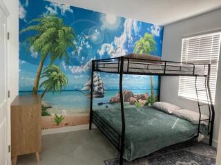 Beautiful 3 bed 2 bath pool & lake view 10 min from beaches - Englewood - 8