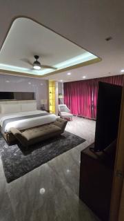 One Euphoria Luxe Hotel - Angeles - 8