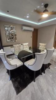 One Euphoria Luxe Hotel - 3