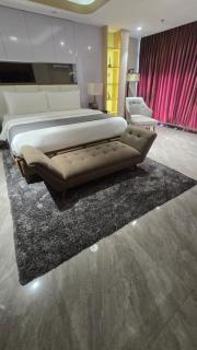 One Euphoria Luxe Hotel - Angeles - 2