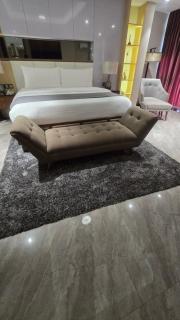 One Euphoria Luxe Hotel - Angeles - 1