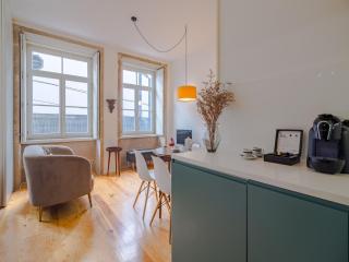 Stylish Porto studio with city views - Porto - 3