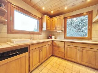 Chalet indépendant avec spa, sauna et cheminée à Notre-Dame-de-Bellecombe - 10 pers - FR-1-595-102 - Notre-Dame-de-Bellecombe - 1