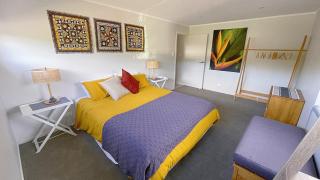 BROO105A - EASY LIVING AT THE ESTUARY - Whangamata - 2