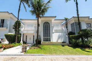 Luxuosa Casa na Praia da Baleia com Piscina - B3 - São Sebastião - 0