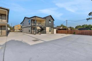 Modern Stay 7min Downtown Near Airport & Aquarium - Houston - 8