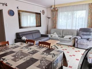 Maison 3 chambres, 150 m de la plage, 4/6 pers, WI-FI, terrasse, parking, proche commerces, La Tranche sur Mer - FR-1-357-23 - La Tranche-sur-Mer - 3