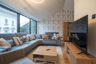 Luxury Retreat with Hot Tub in Prime Location - 4
