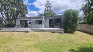 MARY326A - The Ultimate Kiwi Bach - Whangamata - 8