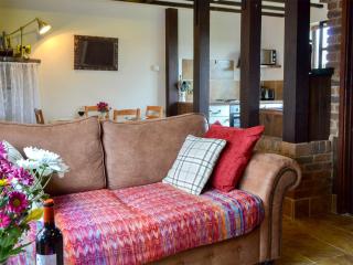 Apple Cottage - 27442 - Sedlescombe - 2
