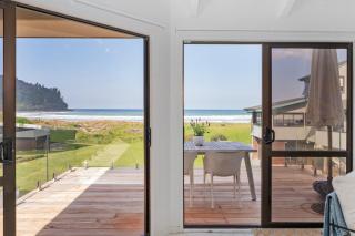 MOOL100B - BEAUTY ON THE BEACH FRONT - Whangamata - 9