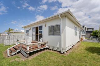OCEA223B - THE PERFECT SPOT - OCEAN ROAD - Whangamata - 8