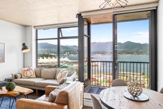 Iconic Vancouver Views Modern 2BR in the Sky - Vancouver - 0