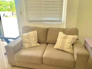 Pedros Heights 2 Bedroom & 1 Bathroom - 1