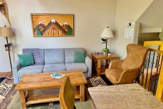 Charming Lutsen Mountain Townhome with Pool Access - Lutsen - 8