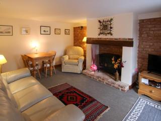 Hollyhocks Cottage - Docking - 0