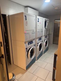 Ap Moema | Próx metrô e Ibira! A/C, Wifi, academia - São Paulo - 1