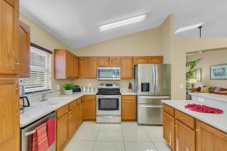 Private Pool Villa, 3mi to Disney with Game Room - 2