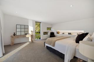 Oraka Lakeside Retreat by Sotheby's Luxury Rental Homes - - 2