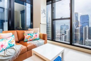 Skyline Serenity 1 Bedroom with Pool Spa Gym - Melbourne - 8