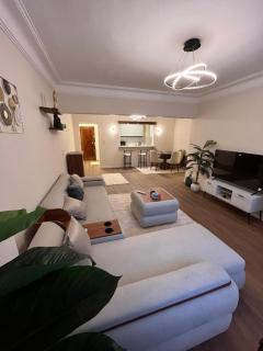 Zamalek Costa large balcony 2BR - Kairo - 0