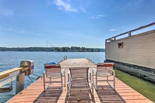 Cozy Lakefront House with a private dock and lake - Hopatcong - 9