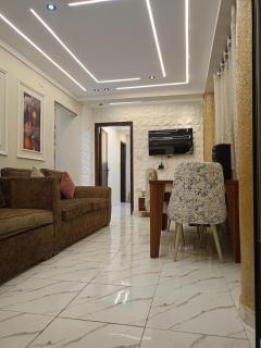 CleanandClassy-2BR-Hideout - Alexandria - 0