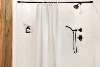 Charming and Light-Filled 3BR 2BA Getaway - Lexington - 2