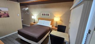 Flamingo Motel - Penticton - 2