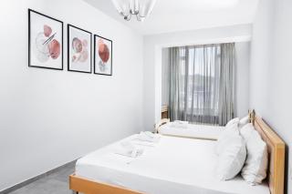 Modern 2-Bedroom Stay in Central Yerevan - Erevan - 6