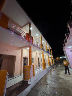Om Aadarsham - 3