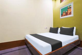 SPOT ON SR CONTINENTAL - Hyderabad - 3